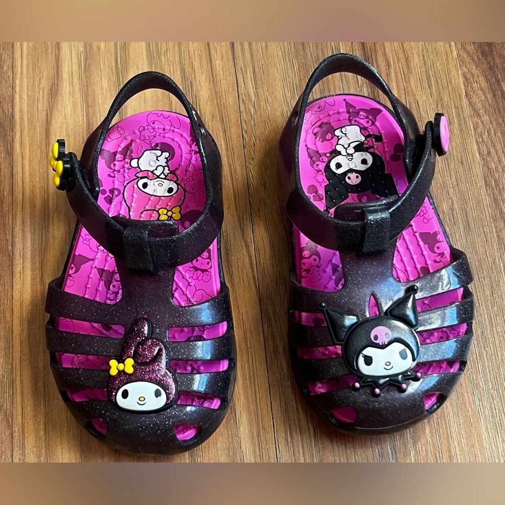 Crocs Hello Kitty Friends My Melody  Kuromi Isabella Sandals Glitter
